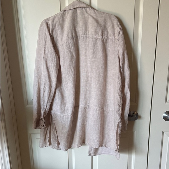 Tahari 100% Linen Shirt in Oatmeal - Picture 4 of 10